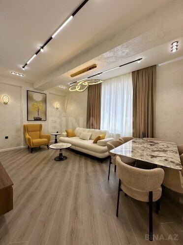 Продаётся 3-комн. новостройка 91 м², м. Ази Асланов, photo 1 from 18