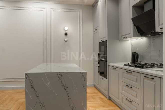 Satılır 3 otaqlı köhnə tikili 92 m², Sahil m., photo 9 from 32