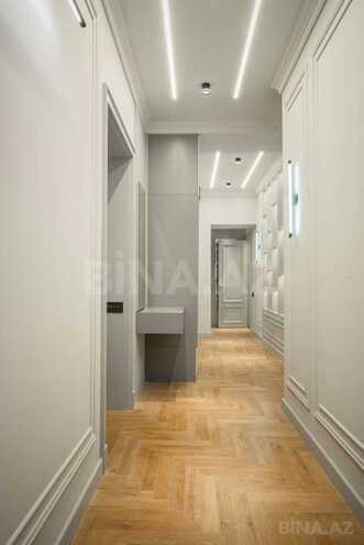 Satılır 3 otaqlı köhnə tikili 92 m², Sahil m., photo 15 from 32