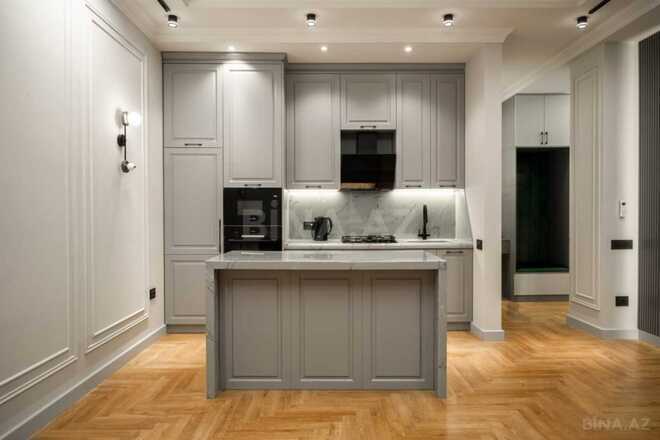 Satılır 3 otaqlı köhnə tikili 92 m², Sahil m., photo 6 from 32