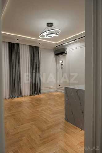 Satılır 3 otaqlı köhnə tikili 92 m², Sahil m., photo 11 from 32