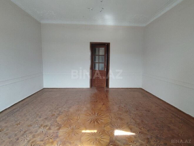 Satılır 3 otaqlı köhnə tikili 105 m², Sahil m., photo 7 from 23