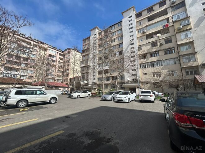 Satılır 4 otaqlı köhnə tikili 110 m², Gənclik m., photo 1 from 22