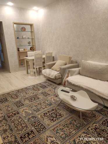 İcarəyə verilir 2 otaqlı köhnə tikili 60 m², Sahil m., photo 3 from 13