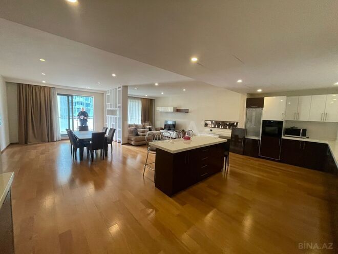 Сдаётся 4-комн. новостройка 220 м², м. 28 мая, photo 12 from 29