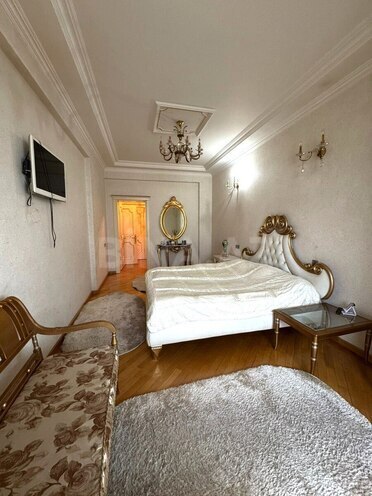 Продаётся 4-комн. новостройка 185 м², м. Элмляр Академиясы, photo 10 from 25