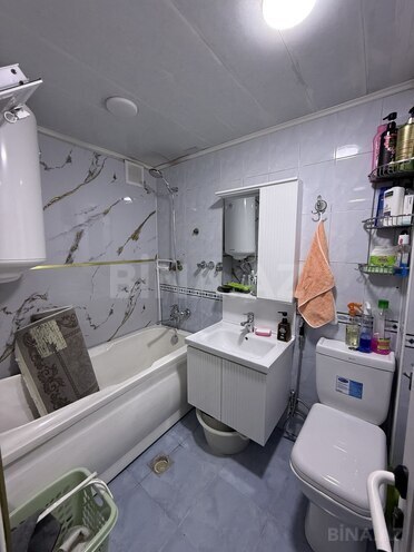 Satılır 3 otaqlı köhnə tikili 55 m², Xalqlar Dostluğu m., photo 14 from 15