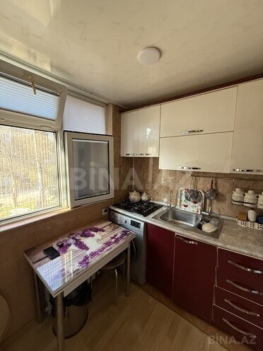 Satılır 3 otaqlı köhnə tikili 55 m², Xalqlar Dostluğu m., photo 13 from 15