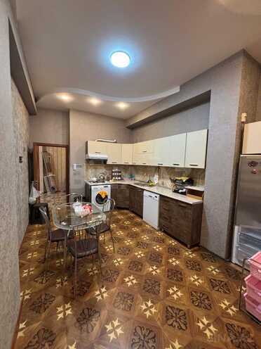 Сдаётся 2-комн. новостройка 100 м², м. Элмляр Академиясы, photo 6 from 9