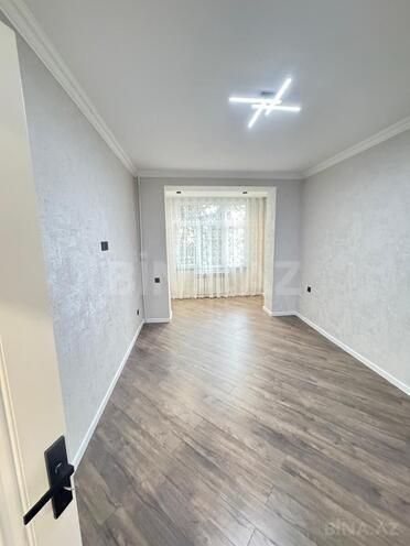 Satılır 3 otaqlı köhnə tikili 94 m², Bakıxanov q., photo 5 from 17