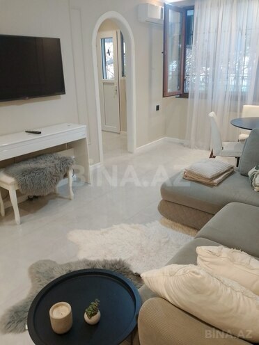 İcarəyə verilir 2 otaqlı köhnə tikili 55 m², Memar Əcəmi m., photo 3 from 18