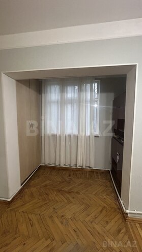 Satılır 1 otaqlı köhnə tikili 45 m², Azadlıq Prospekti m., photo 5 from 11