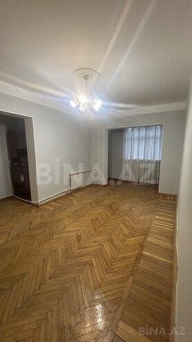 Satılır 1 otaqlı köhnə tikili 45 m², Azadlıq Prospekti m., photo 3 from 11