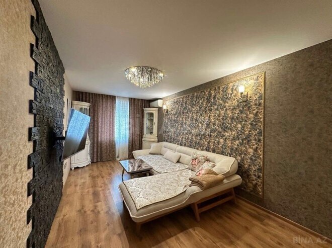 Продаётся 3-комн. вторичка 80 м², м. Ази Асланов, photo 3 from 21