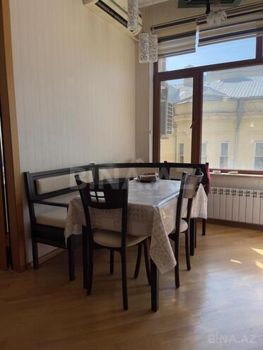 İcarəyə verilir 3 otaqlı yeni tikili 90 m², İçəri Şəhər m., photo 7 from 17