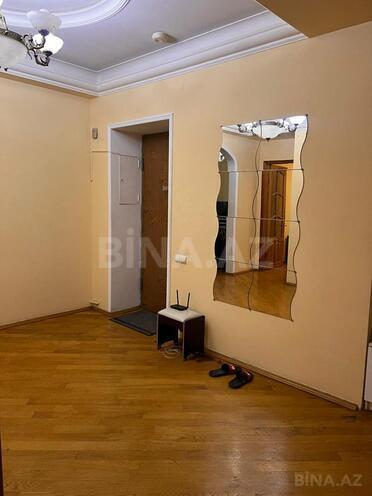 Сдаётся 3-комн. вторичка 75 м², м. Сахил, photo 9 from 17