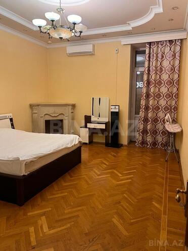 Сдаётся 3-комн. вторичка 75 м², м. Сахил, photo 3 from 17