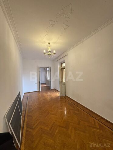 Продаётся 2-комн. вторичка 65 м², м. Сахил, photo 8 from 18