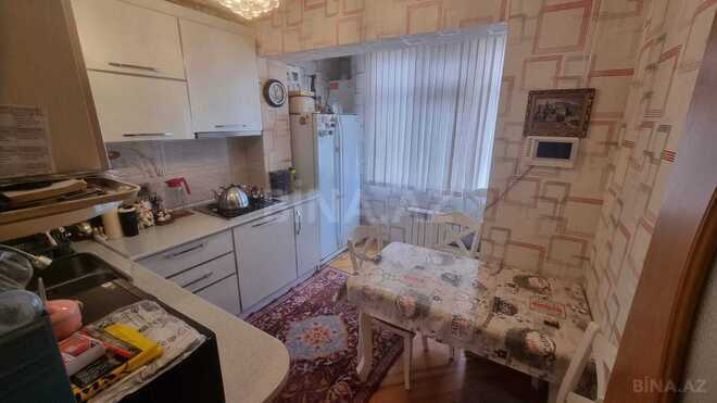 Satılır 4 otaqlı köhnə tikili 100 m², Xalqlar Dostluğu m., photo 10 from 16
