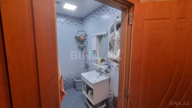 Satılır 4 otaqlı köhnə tikili 100 m², Xalqlar Dostluğu m., photo 12 from 16
