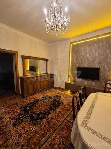 Сдаётся 2-комн. вторичка 60 м², м. Ичеришехер, photo 3 from 16