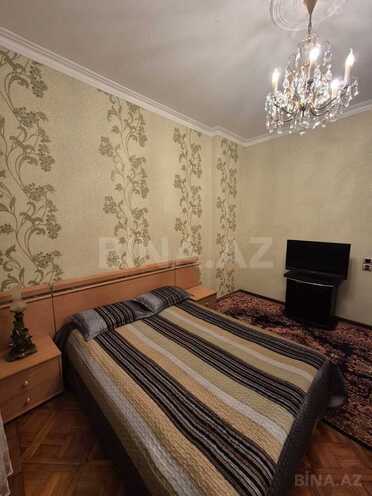 Сдаётся 2-комн. вторичка 60 м², м. Ичеришехер, photo 9 from 16