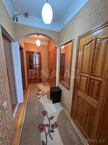 Продаётся 3-комн. вторичка 60 м², м. Ази Асланов, photo 11 from 18
