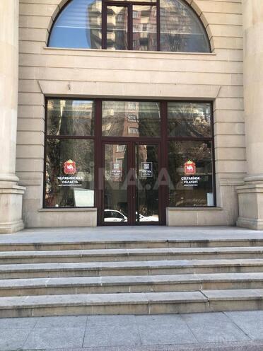 İcarəyə verilir 7 otaqlı ofis 220 m², 28 May m., photo 5 from 22