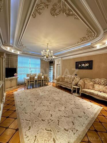 Продаётся 3-комн. новостройка 140 м², м. Иншаатчылар, photo 4 from 25