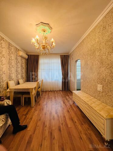 Satılır 2 otaqlı köhnə tikili 55 m², Memar Əcəmi m., photo 1 from 11
