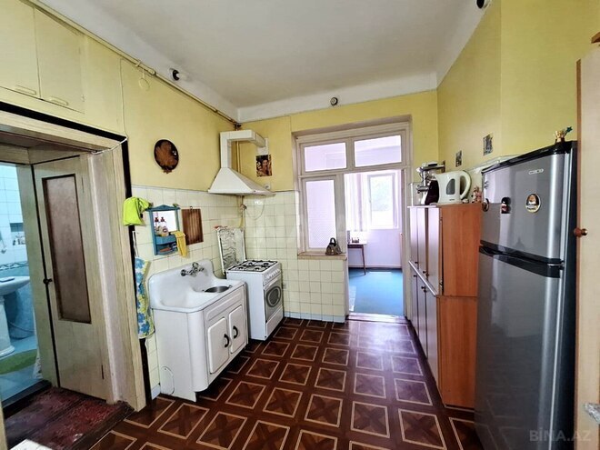 İcarəyə verilir 4 otaqlı köhnə tikili 110 m², 28 May m., photo 27 from 32