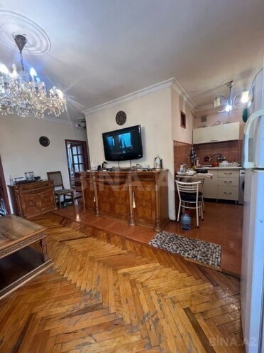 Satılır 3 otaqlı köhnə tikili 75 m², Yasamal r., photo 5 from 16