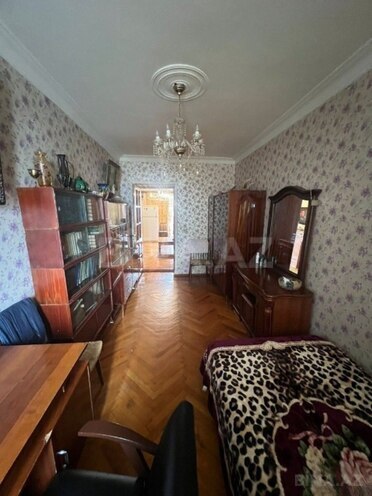 Satılır 3 otaqlı köhnə tikili 75 m², Yasamal r., photo 10 from 16