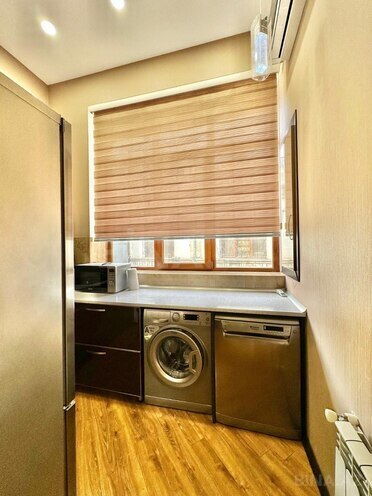 Сдаётся 3-комн. вторичка 110 м², м. Ичеришехер, photo 11 from 18