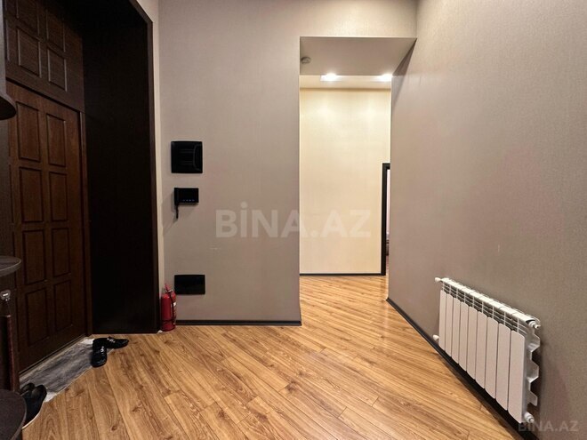 Сдаётся 3-комн. вторичка 110 м², м. Ичеришехер, photo 15 from 18