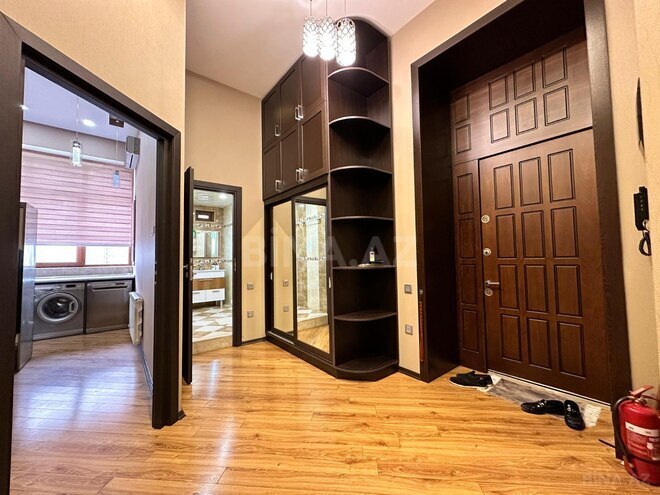 Сдаётся 3-комн. вторичка 110 м², м. Ичеришехер, photo 12 from 18