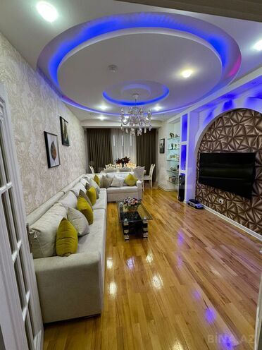 Продаётся 2-комн. новостройка 105 м², м. Кара Караев, photo 17 from 18