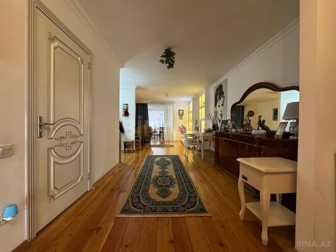 Satılır 3 otaqlı köhnə tikili 115 m², Sahil m., photo 14 from 22