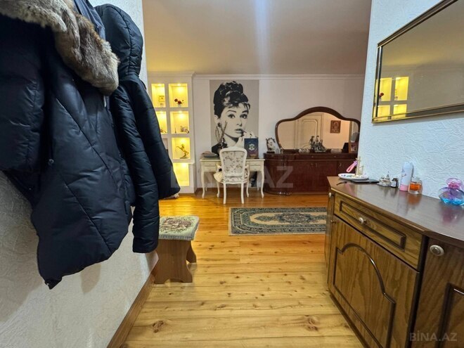 Satılır 3 otaqlı köhnə tikili 115 m², Sahil m., photo 3 from 22