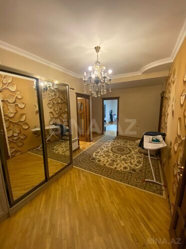 Продаётся 3-комн. новостройка 138 м², м. Нефтчиляр, photo 10 from 13