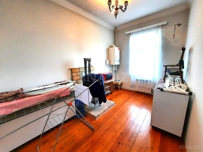 Satılır 6 otaqlı həyət evi/bağ evi 240 m², Novxanı q., photo 9 from 15