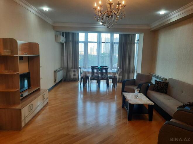 İcarəyə verilir 3 otaqlı yeni tikili 138 m², 8 Noyabr m., photo 3 from 19