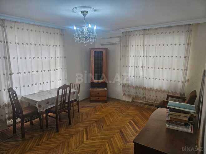 Продаётся 2-комн. вторичка 50 м², м. Иншаатчылар, photo 3 from 11