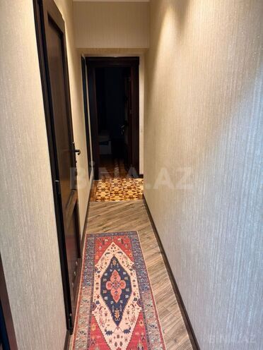 Satılır 3 otaqlı köhnə tikili 105 m², Qara Qarayev m., photo 13 from 19