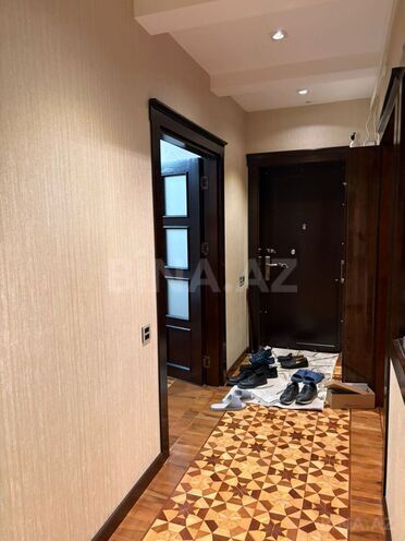 Satılır 3 otaqlı köhnə tikili 105 m², Qara Qarayev m., photo 14 from 19