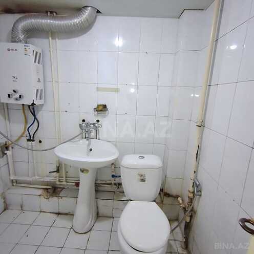 Satılır 2 otaqlı köhnə tikili 60 m², Qara Qarayev m., photo 6 from 32