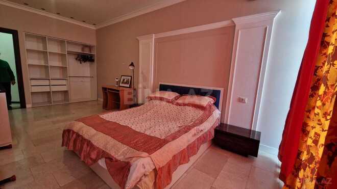 Сдаётся 3-комн. новостройка 170 м², м. Низами, photo 13 from 21