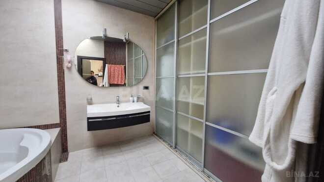 Сдаётся 3-комн. новостройка 170 м², м. Низами, photo 19 from 21