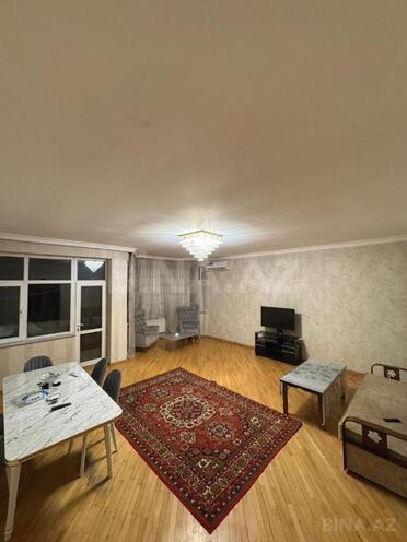 Сдаётся 3-комн. новостройка 162 м², м. 8 ноября, photo 4 from 16