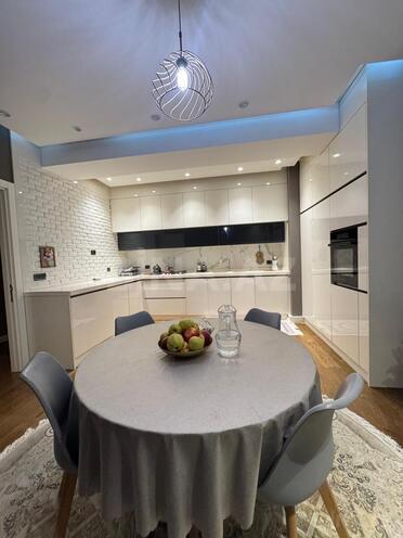 Продаётся 3-комн. новостройка 138 м², м. Иншаатчылар, photo 4 from 30